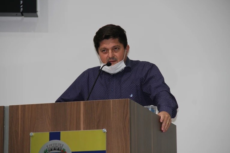 MOMENTO TRIBUNA: Rodrigão explica seu voto contrário ao crédito especial