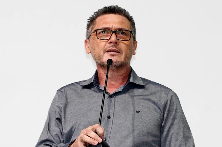 MOMENTO TRIBUNA: Luiz Rosa defende medidas preventivas contra o corona vírus na cidade