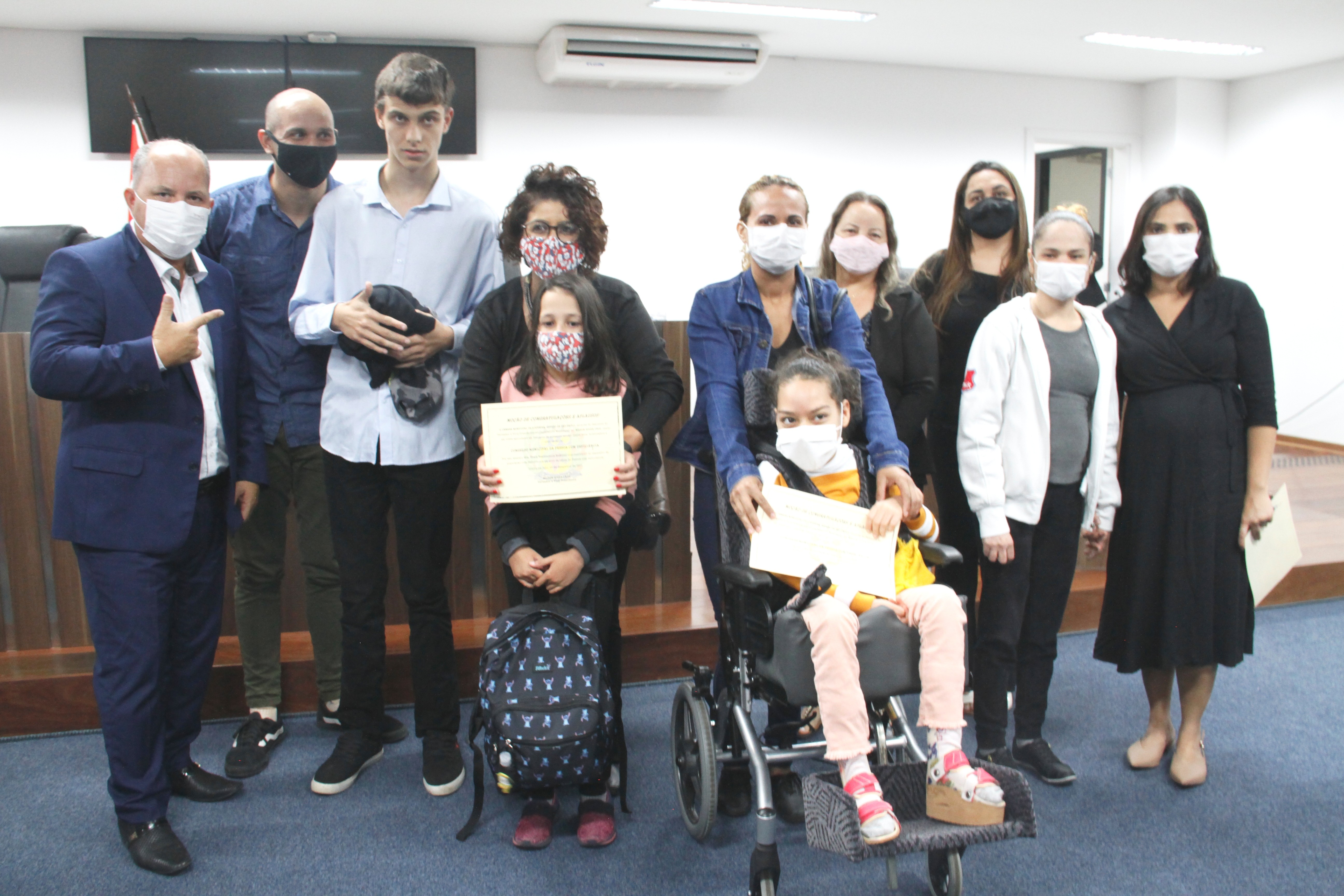 Conselho da Pessoa com Deficiência recebe homenagem da Câmara