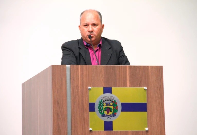 MOMENTO TRIBUNA: Vereador Nilson Cruz fala de indicações ao Executivo e pede sistema de agendamento